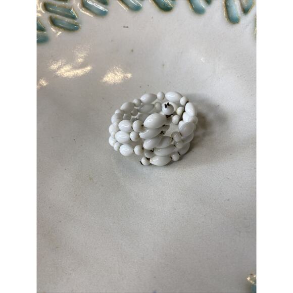Vintage BEADED Open Cuff Bracelet White MILK Glass Beaded Wire Cuff Stretch - Picture 7 of 10